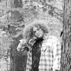 Escucha a Quinton Crawford, mira videos musicales, lee su biografía, consulta las fechas de las gira y más.