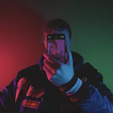 Dengarkan Rory Powers, tonton video musik, baca bio, lihat tanggal tur & lainnya!