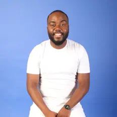Listen to L'evangéliste Prosper TSB, watch music videos, read bio, see tour dates & more!