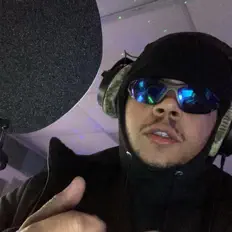 收听 NevaLow、观看音乐视频、阅读小传、查看巡演日期等 ！