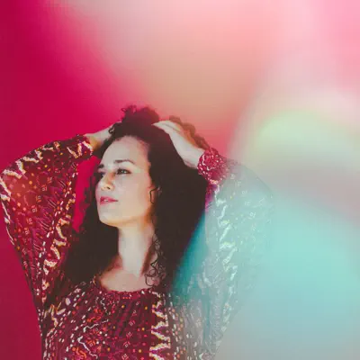 Listen to Annie Fitzgerald, watch music videos, read bio, see tour dates & more!