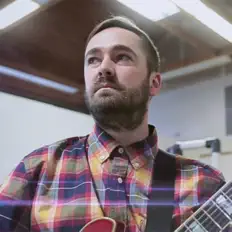 Ascolta Chris O'Connor, guarda video musicali, leggi la biografia, vedi le date del tour & altro!