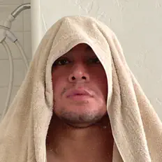 Hör dir Rizensun an, schau dir Musikvideos an, lies die Biografie, finde Tourdaten und mehr!