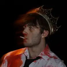 Hör dir Sam Scarlett an, schau dir Musikvideos an, lies die Biografie, finde Tourdaten und mehr!