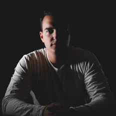 Listen to Alenn H, watch music videos, read bio, see tour dates & more!