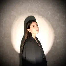 Luister naar Aliee, bekijk muziekvideo's, lees de bio, bekijk de tourdata, en meer!