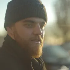 Ascolta Miki Montebello, guarda video musicali, leggi la biografia, vedi le date del tour & altro!