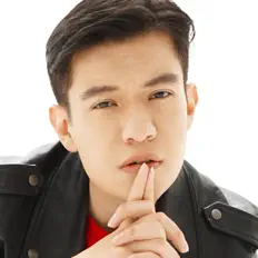 收听 Esteban Mejía、观看音乐视频、阅读小传、查看巡演日期等 ！