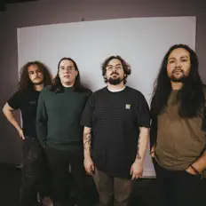 聆聽 Brother M、觀看音樂影片、閱讀小傳、查看巡演日期等！