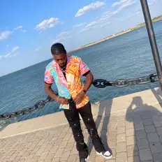 收听 Sean McGee、观看音乐视频、阅读小传、查看巡演日期等 ！