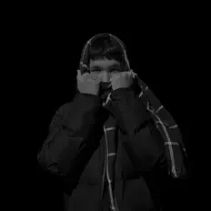 OGMUSWAG을(를) 듣고, 뮤직 비디오를 보고, 약력을 읽고, 투어 일정 등을 확인하세요!