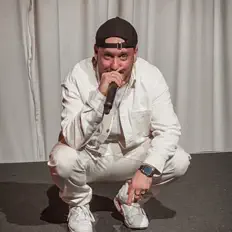 聆聽 Marvin J. Ramos、觀看音樂影片、閱讀小傳、查看巡演日期等！