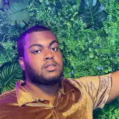 Écoutez Leo Deveaux, regardez des vidéoclips, lisez la biographie, consultez les dates de tournée et plus encore !