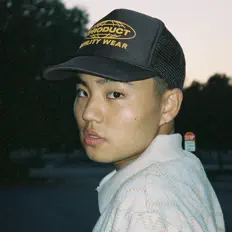 Posłuchaj wykonawcy brian mantra, obejrzyj teledyski, przeczytaj biografię, zobacz daty tras koncertowych i nie tylko!