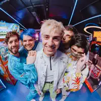 Ouve undefined, vê vídeos de música, lê a biografia, vê as datas da digressão e muito mais!