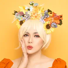 收听 Vicky Shu、观看音乐视频、阅读小传、查看巡演日期等 ！