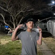 Escucha a MC Wrist, mira videos musicales, lee su biografía, consulta las fechas de las gira y más.