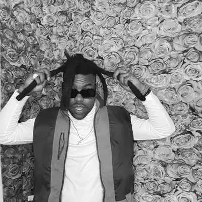 Listen to Tae Linen, watch music videos, read bio, see tour dates & more!