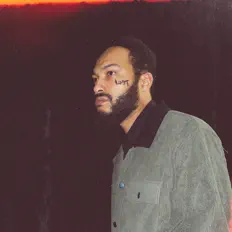 Poslechněte si interpreta EmilioPC, sledujte hudební videa, přečtěte si životopis, podívejte se na data turné a další informace.