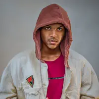 Ascolta undefined, guarda video musicali, leggi la biografia, vedi le date del tour & altro!