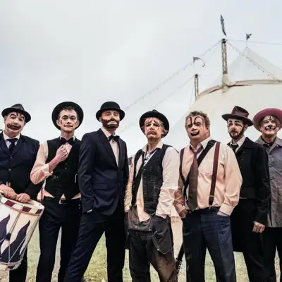 Listen to Onkel Tuka, watch music videos, read bio, see tour dates & more!