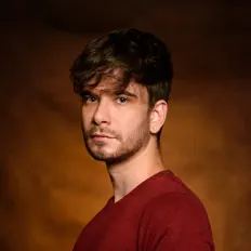 Luister naar Isaiah Rizzo, bekijk muziekvideo's, lees de bio, bekijk de tourdata, en meer!