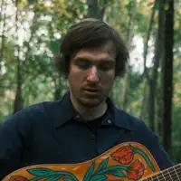 Luister naar undefined, bekijk muziekvideo's, lees de bio, bekijk de tourdata, en meer!