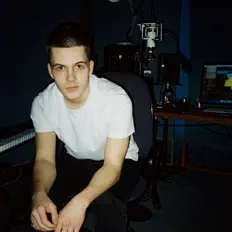 Escucha a Lilt Glory, mira videos musicales, lee su biografía, consulta las fechas de las gira y más.