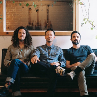 Listen to The Rugged Nuggets, watch music videos, read bio, see tour dates & more!