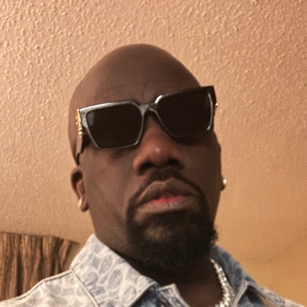 De Apostle's avatar