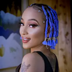 Haitham Kim dinle, müzik videolarını izle, biyografisini oku, tur tarihlerini ve daha fazlasını gör!