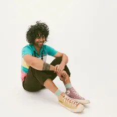 Luister naar Bobby Alu, bekijk muziekvideo's, lees de bio, bekijk de tourdata, en meer!
