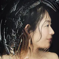 Hör dir Mayumi Yamazaki an, schau dir Musikvideos an, lies die Biografie, finde Tourdaten und mehr!