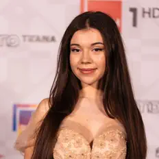 Melodajn Mancaku सुनें, म्यूज़िक वीडियो देखें, बायो पढ़ें, दौरे की तारीखें और बहुत कुछ देखें!