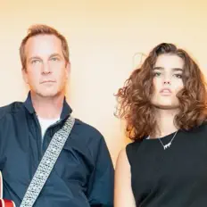 Escucha a Love The Boy, mira videos musicales, lee su biografía, consulta las fechas de las gira y más.