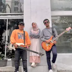 Listen to Qhutbus Sakha, watch music videos, read bio, see tour dates & more!