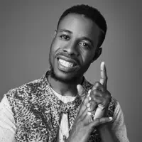 Ouve undefined, vê vídeos de música, lê a biografia, vê as datas da digressão e muito mais!