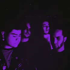Dengarkan Echoes, tonton video musik, baca bio, lihat tanggal tur & lainnya!