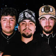 Listen to Ultimo Destino, watch music videos, read bio, see tour dates & more!