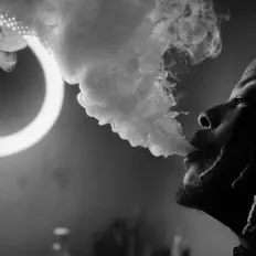 Écoutez A L E X, regardez des vidéoclips, lisez la biographie, consultez les dates de tournée et plus encore !