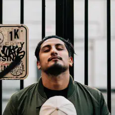 Listen to Ivan Diamantes, watch music videos, read bio, see tour dates & more!