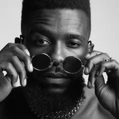 Dengarkan KING DAREAL, tonton video musik, baca bio, lihat tanggal tur & lainnya!
