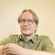 Ouça Teemu Halmkrona, assista a videoclipes, leia a biografia, veja as datas das turnês e mais!