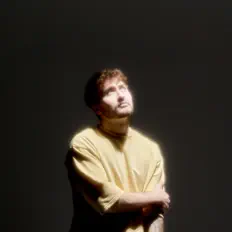 Écoutez МАЙКРАЙЗ, regardez des vidéoclips, lisez la biographie, consultez les dates de tournée et plus encore !