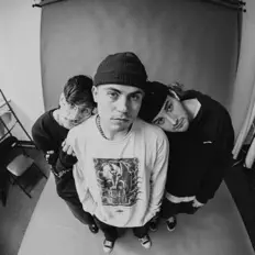 das blühende leben सुनें, म्यूज़िक वीडियो देखें, बायो पढ़ें, दौरे की तारीखें और बहुत कुछ देखें!