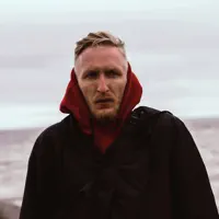 Ακούστε περιεχόμενο από undefined, παρακολουθήστε μουσικά βίντεο, διαβάστε το βιογραφικό, δείτε ημερομηνίες περιοδείας, και πολλά ακόμη!