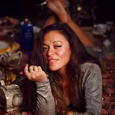 Listen to Ilana Lorraine, watch music videos, read bio, see tour dates & more!