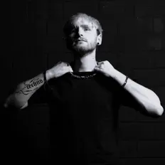 Listen to Pash, watch music videos, read bio, see tour dates & more!