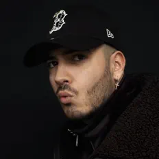 Dengarkan Gianni Bismark, tonton video musik, baca bio, lihat tanggal tur & lainnya!