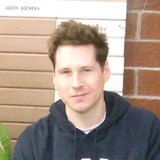 Space Music Reduxを聴いたり、ミュージックビデオを鑑賞したり、経歴やツアー日程などを確認したりしましょう！